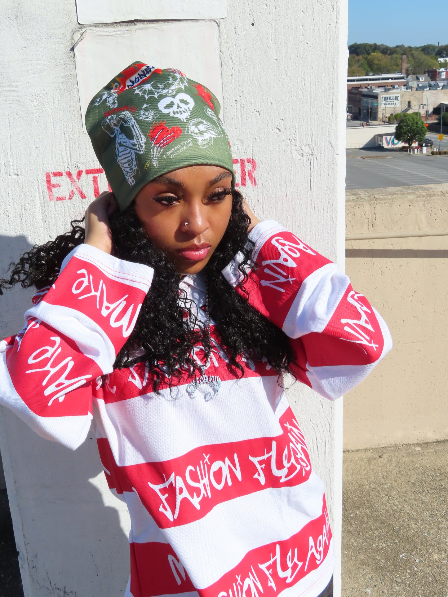 Pretend 2 love skull cap