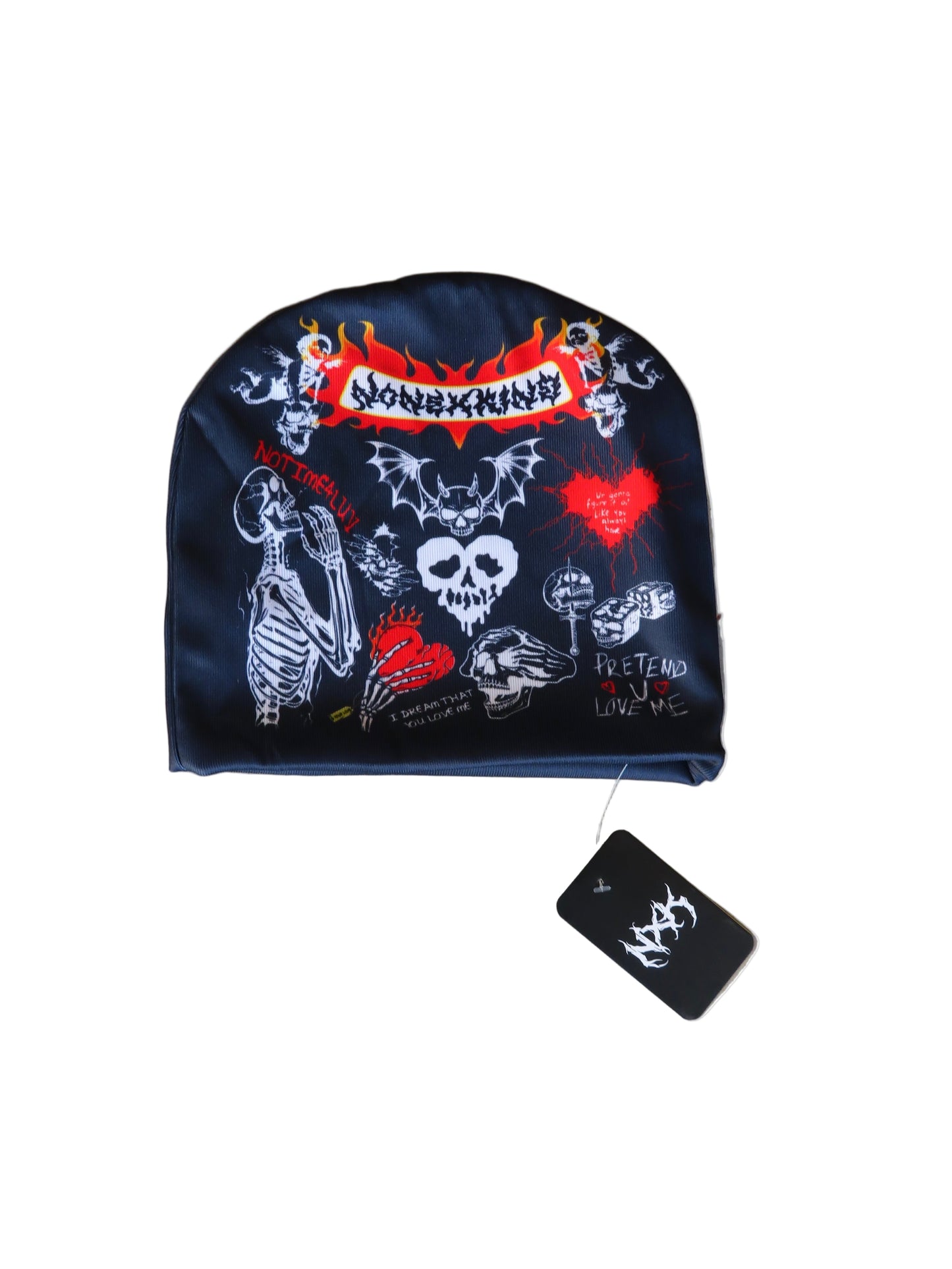 Pretend 2 love skull cap